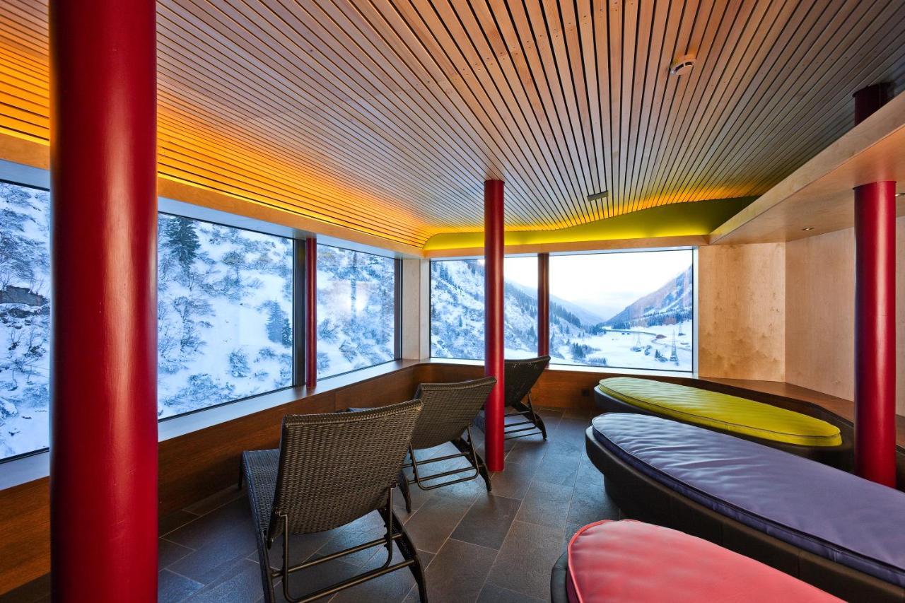 Wohlfuehlhotel Hubertushof Stuben am Arlberg Extérieur photo