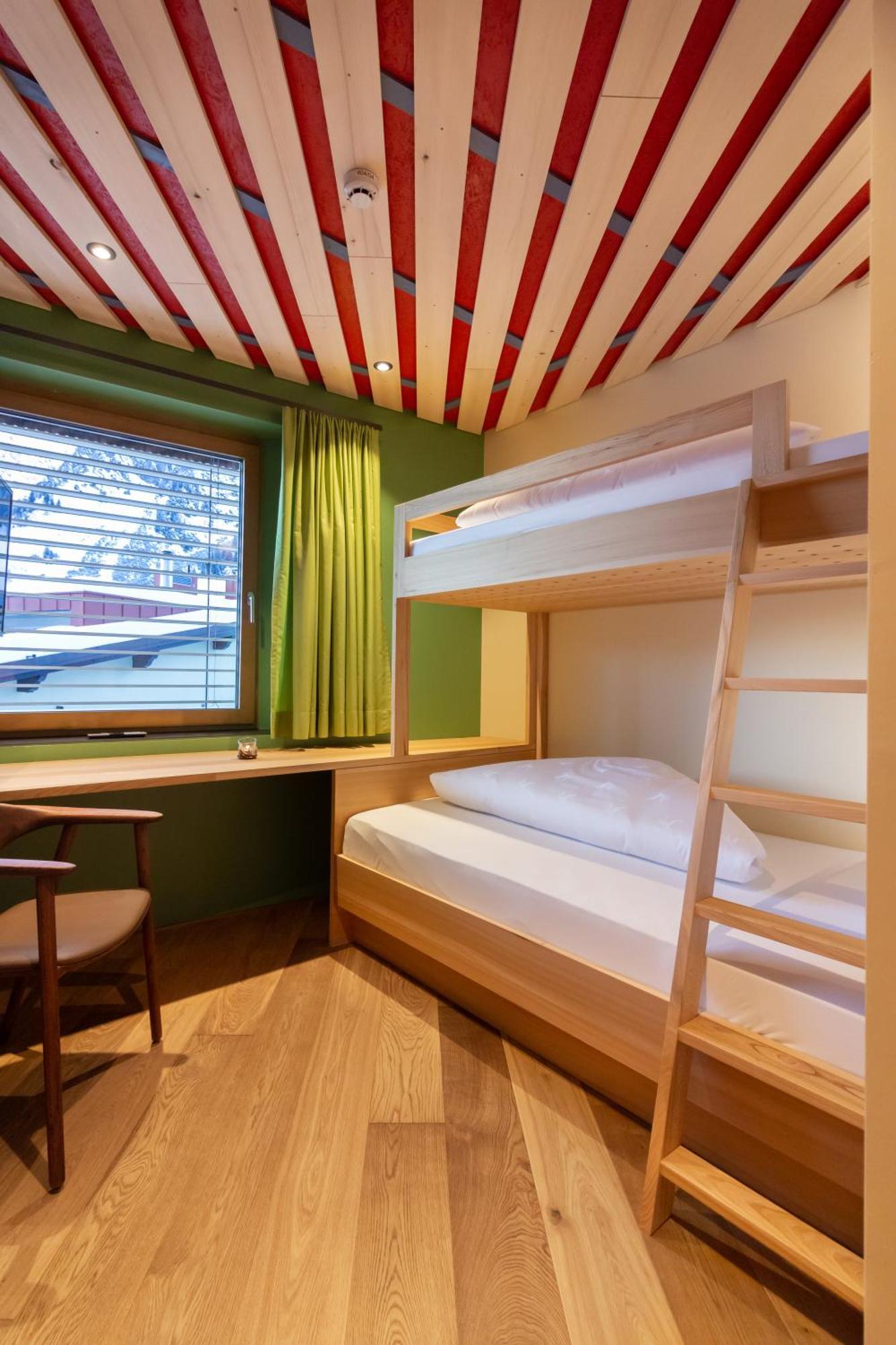 Wohlfuehlhotel Hubertushof Stuben am Arlberg Extérieur photo